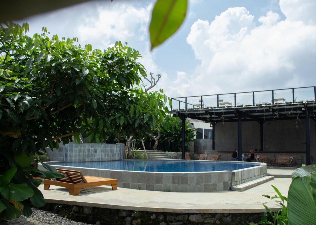 Rockwood Resort & Villa'S Batu  Luaran gambar